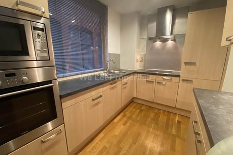 2 bedroom apartment to rent, Little John Street, Manchester M3