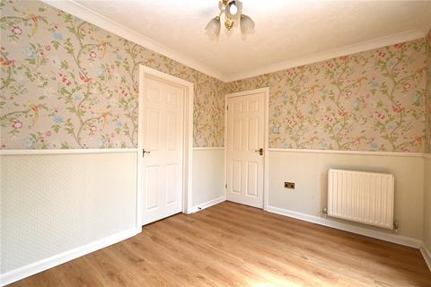 4 bedroom detached house to rent, Primrose Gardens, Hatch Warren, Basingstoke, Hampshire, RG22