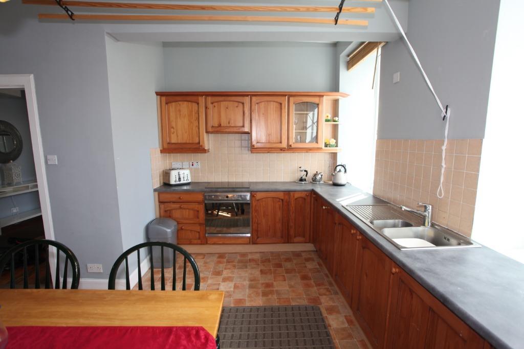 Apartment in Edinburgh, Leith Central - View 2