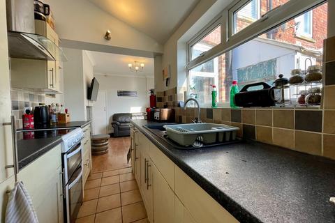 4 bedroom terraced house to rent - 17 Sausthorpe Street, Lincoln, LN5 7XL