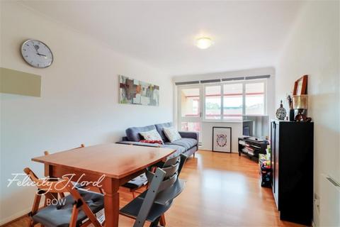 1 bedroom flat to rent - Marsalis House, Rainhill Way E3