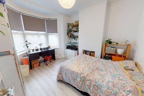 5 bedroom terraced house to rent, Viaduct Road, Brighton, BN1