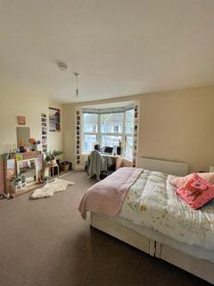 5 bedroom terraced house to rent, Campbell Road