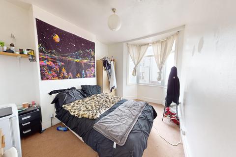 6 bedroom terraced house to rent, Upper Lewes Road, Brighton, BN2