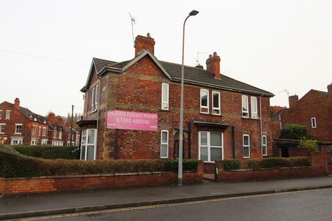 Studio to rent, Ropery Road, Gainsborough