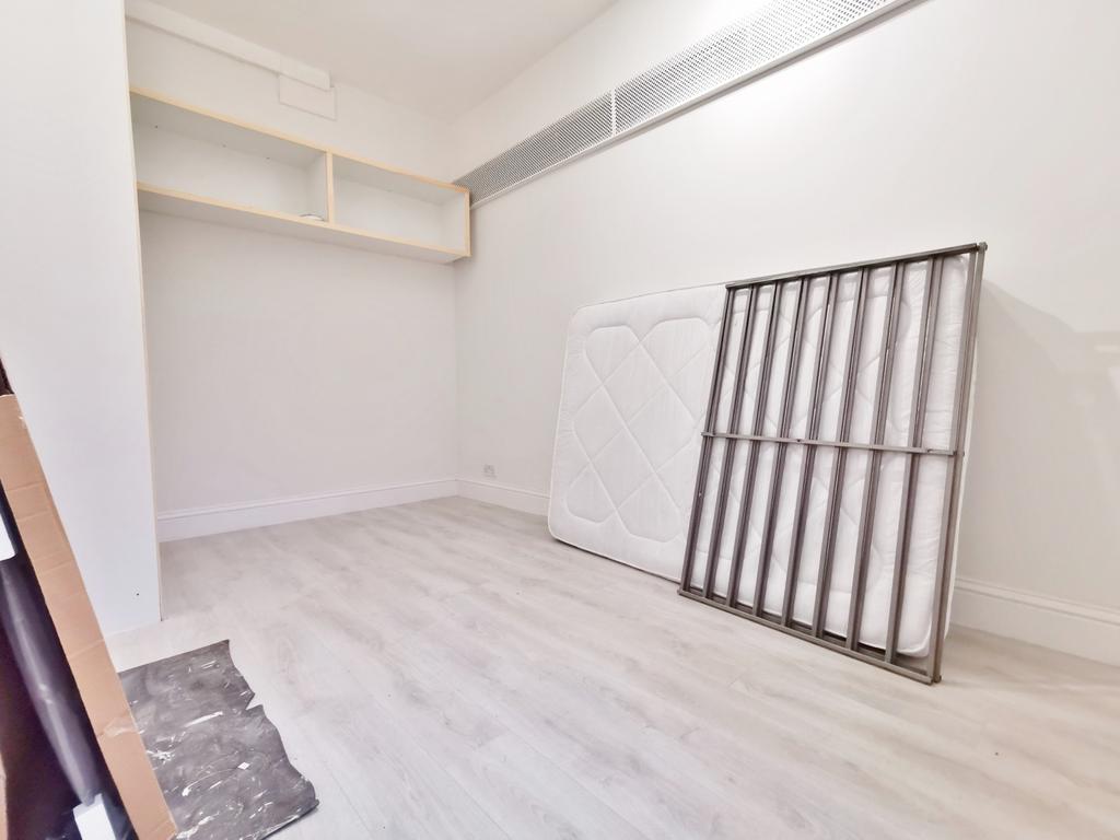 Living Room / Bedroom