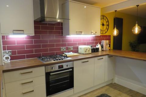 2 bedroom terraced house to rent - Chapel Street, Chichester