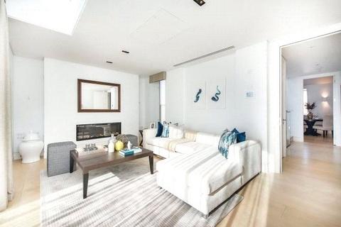 3 bedroom apartment to rent, Green Street, Mayfair, London, W1K