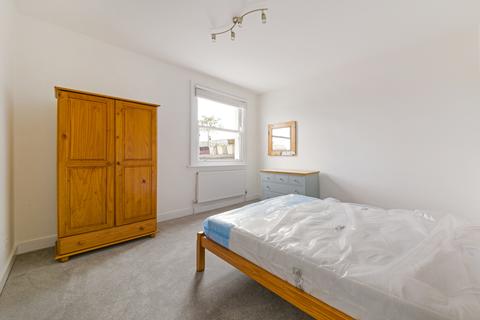 2 bedroom flat to rent - Fulham Palace Road, Fulham, London, SW6