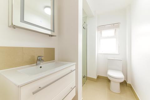2 bedroom flat to rent - Fulham Palace Road, Fulham, London, SW6
