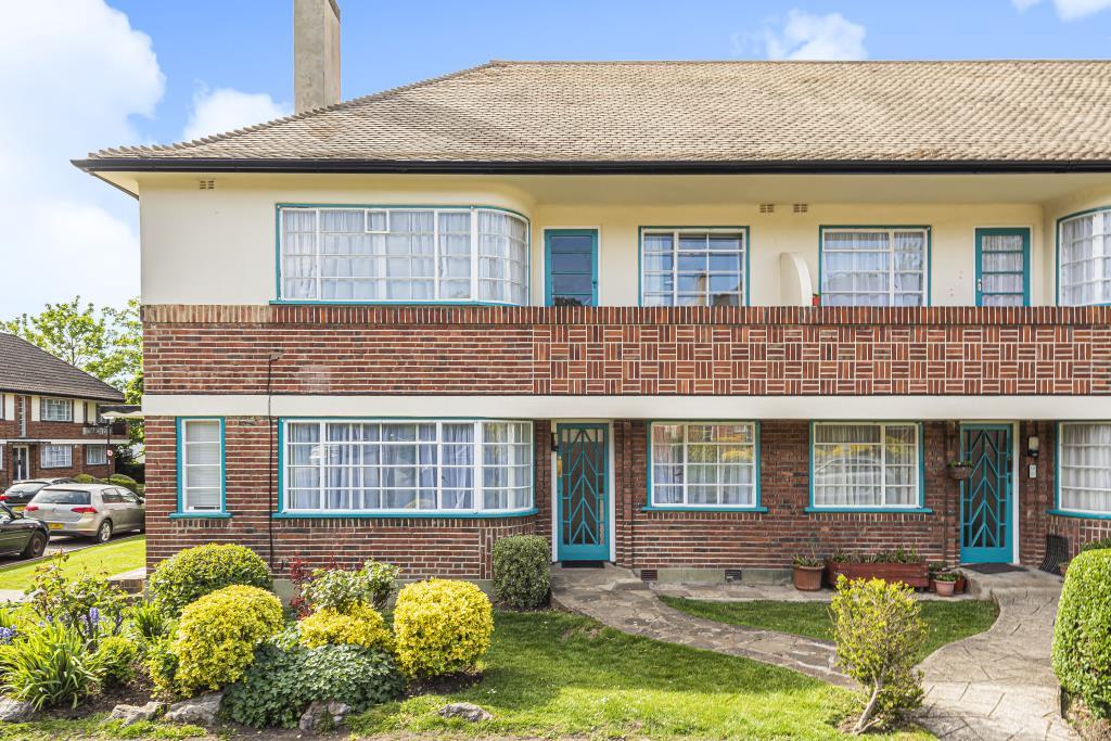 Glenhill Close, Finchley, N3 2 bed apartment £1,400 pcm (£323 pw)