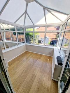 2 bedroom semi-detached house to rent, Ragged Robins Close, TF2 9UF