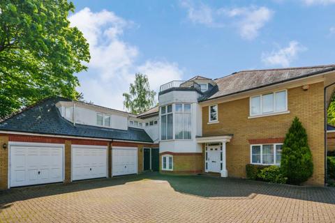 7 bedroom detached house to rent, St Davids Drive, Englefield Green, Egham