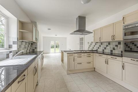 7 bedroom detached house to rent, St Davids Drive, Englefield Green, Egham