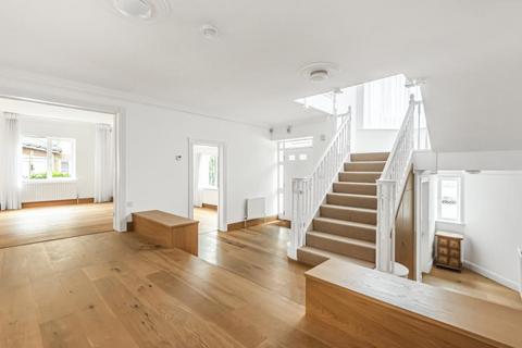 7 bedroom detached house to rent, St Davids Drive, Englefield Green, Egham