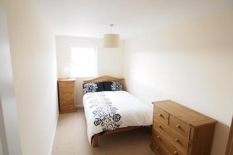 2 bedroom flat to rent, Burnside Road, Dyce, AB21