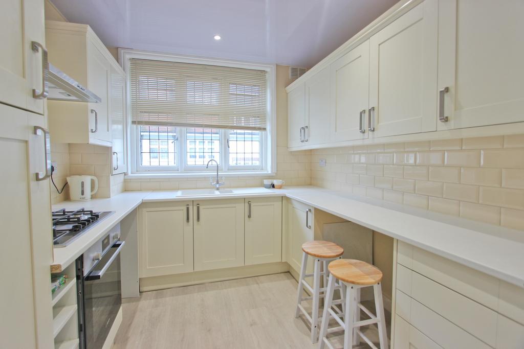 Fitted Kitchen