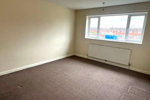 3 bedroom townhouse to rent, Glentham Road, Gainsborough
