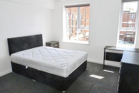 undefined, London Road, Gloucester