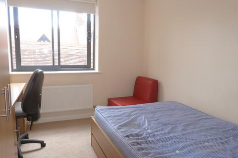 1 bedroom in a house share to rent, Westgate Street, Gloucester