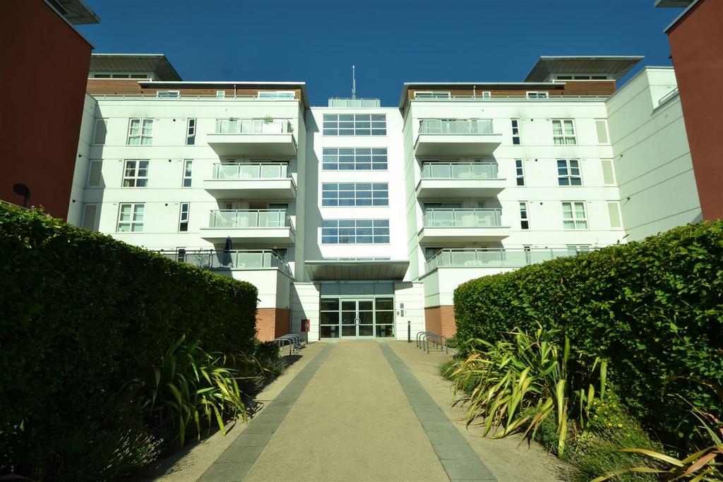Watkin Road, Leicester 1 bed flat for sale £130,000