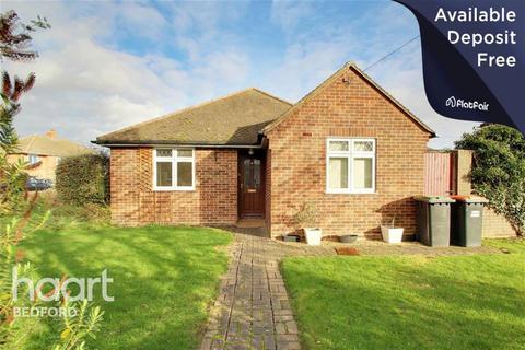 2 bedroom bungalow to rent, Leasway, Bedford