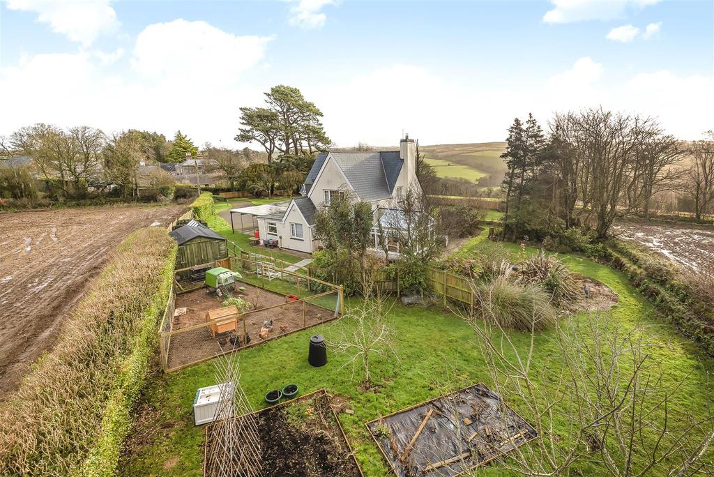 Helland, Bodmin 4 bed detached house £575,000