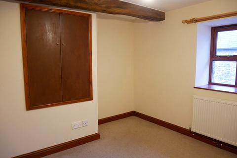 2 bedroom end of terrace house to rent, Llanddew, Brecon, Powys.