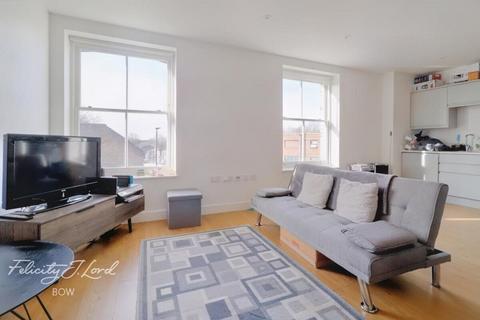 1 bedroom flat to rent, Barking Road, London