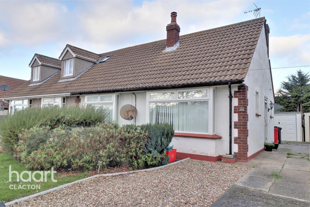 Gorse Lane, ClactonOnSea 2 bed semidetached bungalow £170,000