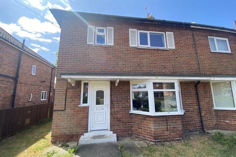 3 bedroom terraced house to rent, Grangeside Avenue, Hull HU6