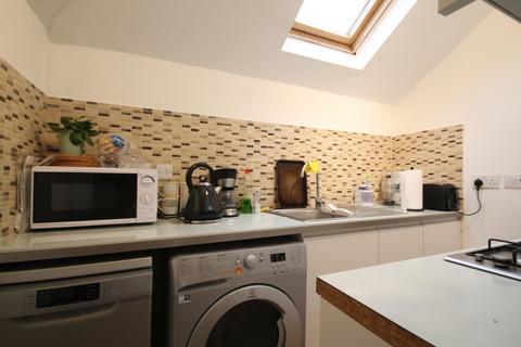 undefined, Freegrove Road, Islington, N7