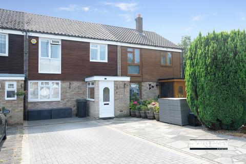32 Red Cedars Road, Orpington, BR6 0BX