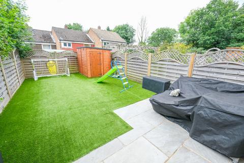32 Red Cedars Road, Orpington, BR6 0BX