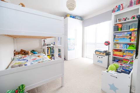 32 Red Cedars Road, Orpington, BR6 0BX