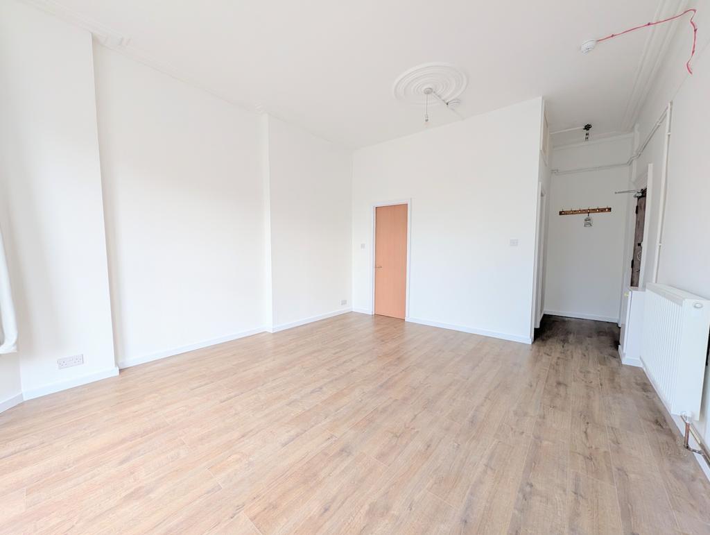 Lounge / Bedroom