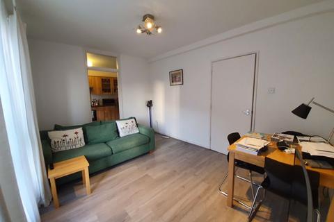 undefined, Enterprize Way, Surrey Quays