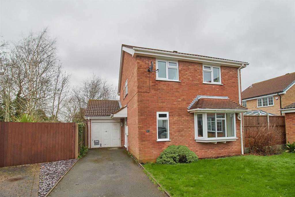 Kent Drive, Hinckley 4 bed detached house £250,000