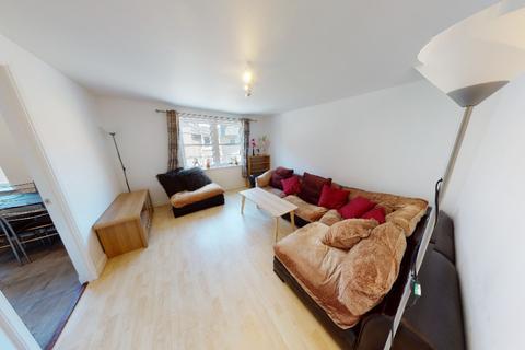 2 bedroom flat to rent, St. Clair Street, City Centre, Aberdeen, AB24