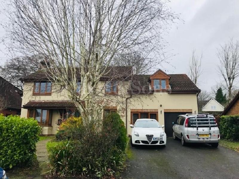 Shepherd Drive, Langstone, Newport. NP18 2LB 5 bed detached house £