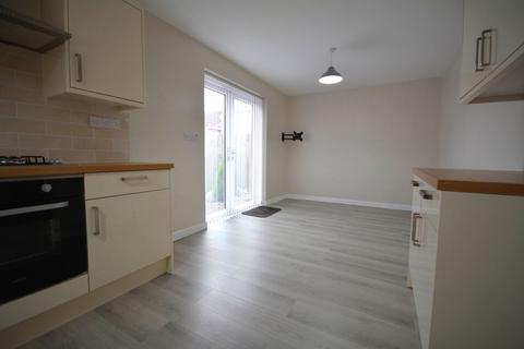 3 bedroom semi-detached house to rent, Fell Road, Chester Le Street, DH2