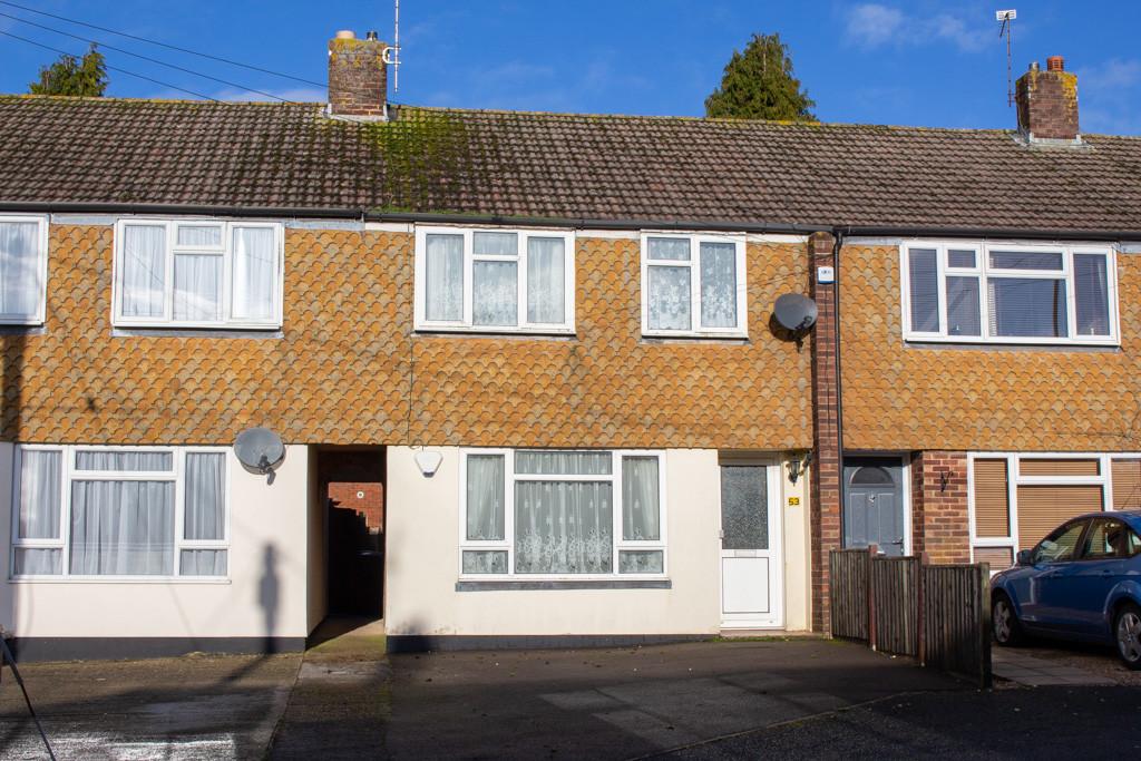 Windsor Road, Alresford 3 bed terraced house £270,000