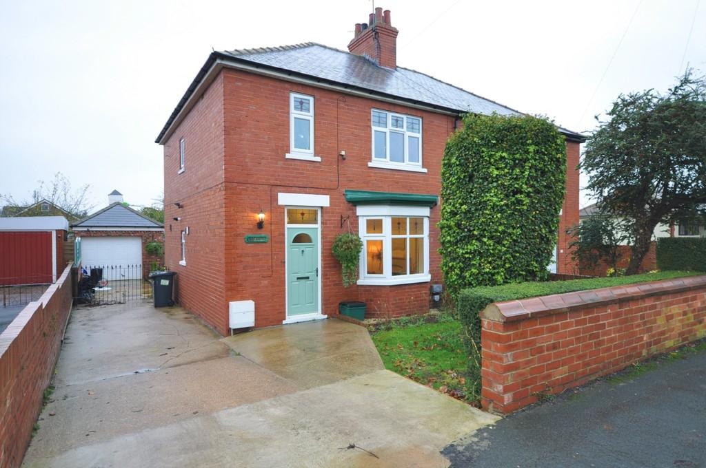 Brooke Street, Thorne, Doncaster 3 bed semidetached house £170,000