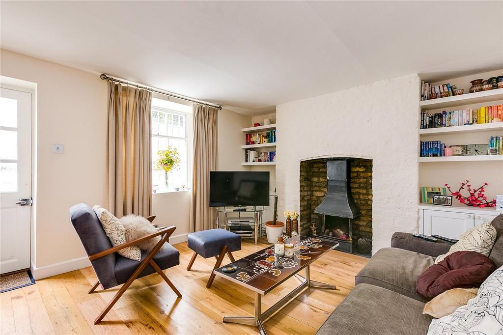 Liverpool Road, Islington, London 2 bed flat to rent £2,700 pcm (£623 pw)