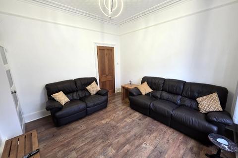 1 bedroom flat to rent, Wallfield Crescent, City Centre, Aberdeen, AB25