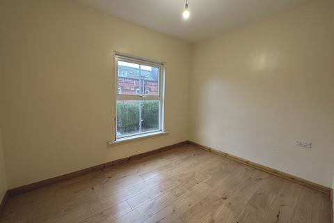 3 bedroom terraced house to rent, Bayswater Terrace, Harehills , Leeds, West Yorkshire, LS8
