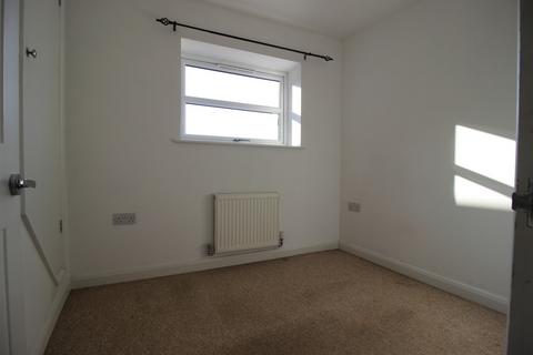 2 bedroom terraced house to rent, Barnby Gate, Newark