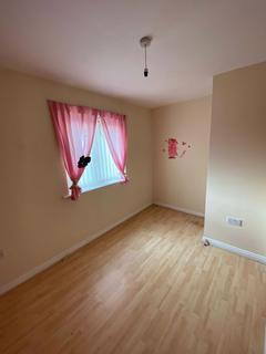 3 bedroom apartment to rent, Three Bedroom Apartment, Hansby Drive, Speke, L24