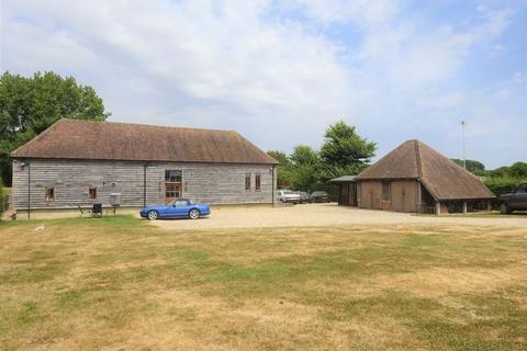 3 bedroom barn conversion to rent, Chichester Road, Chichester