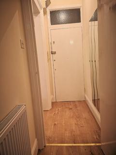 1 bedroom apartment to rent, 1 Bedroom Period flat to rent, Finsbury Park